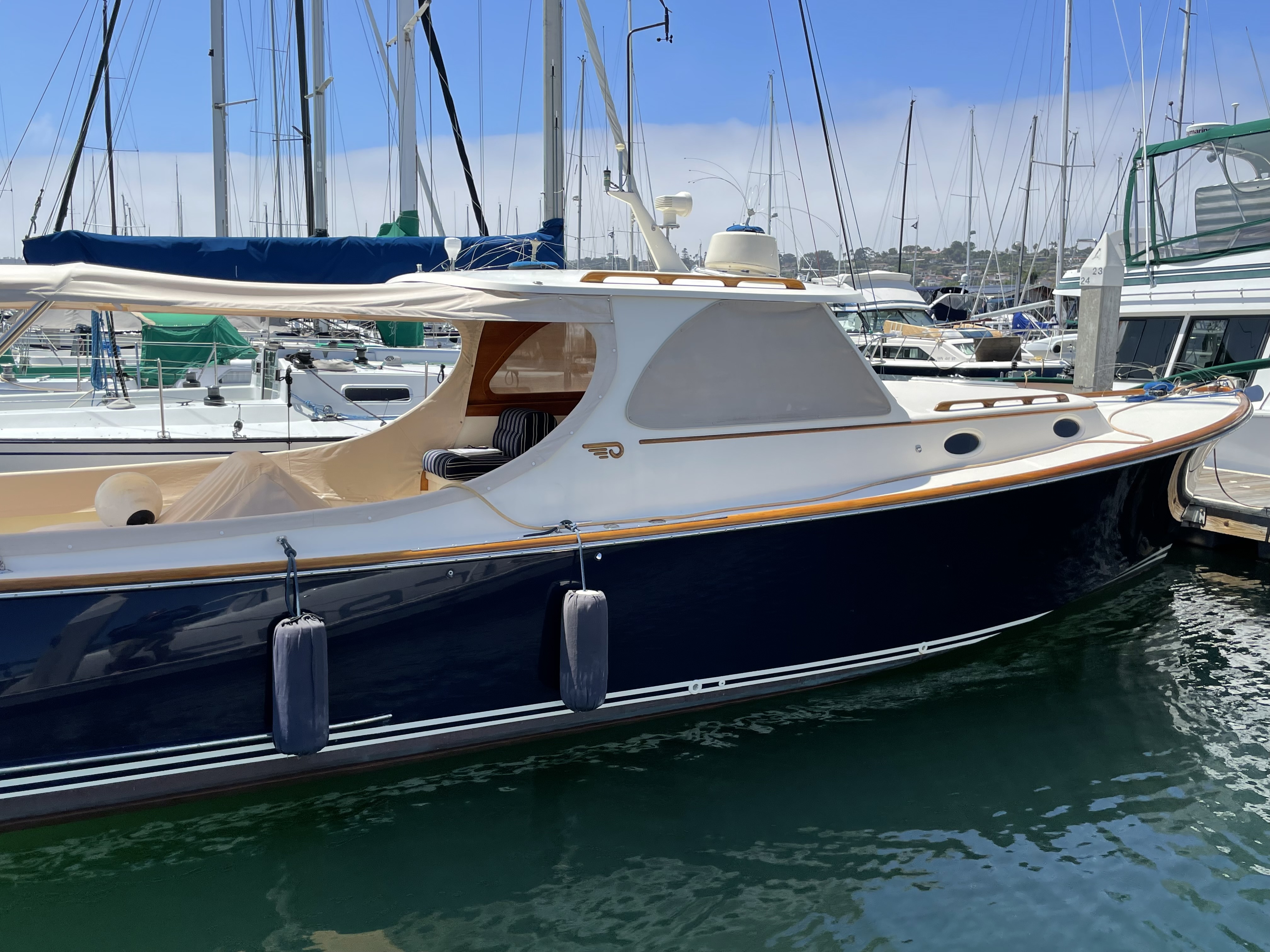 Hinckley 36 Picnic Boat,1998